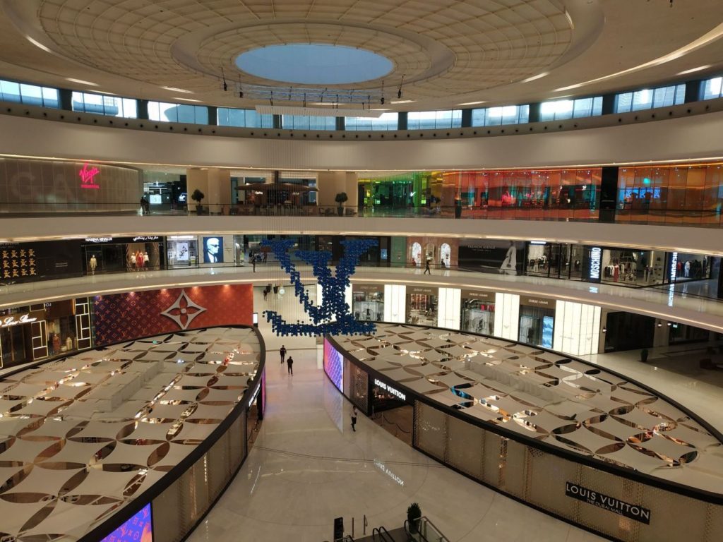 Dubaj miesta vidiet Dubaj Mall